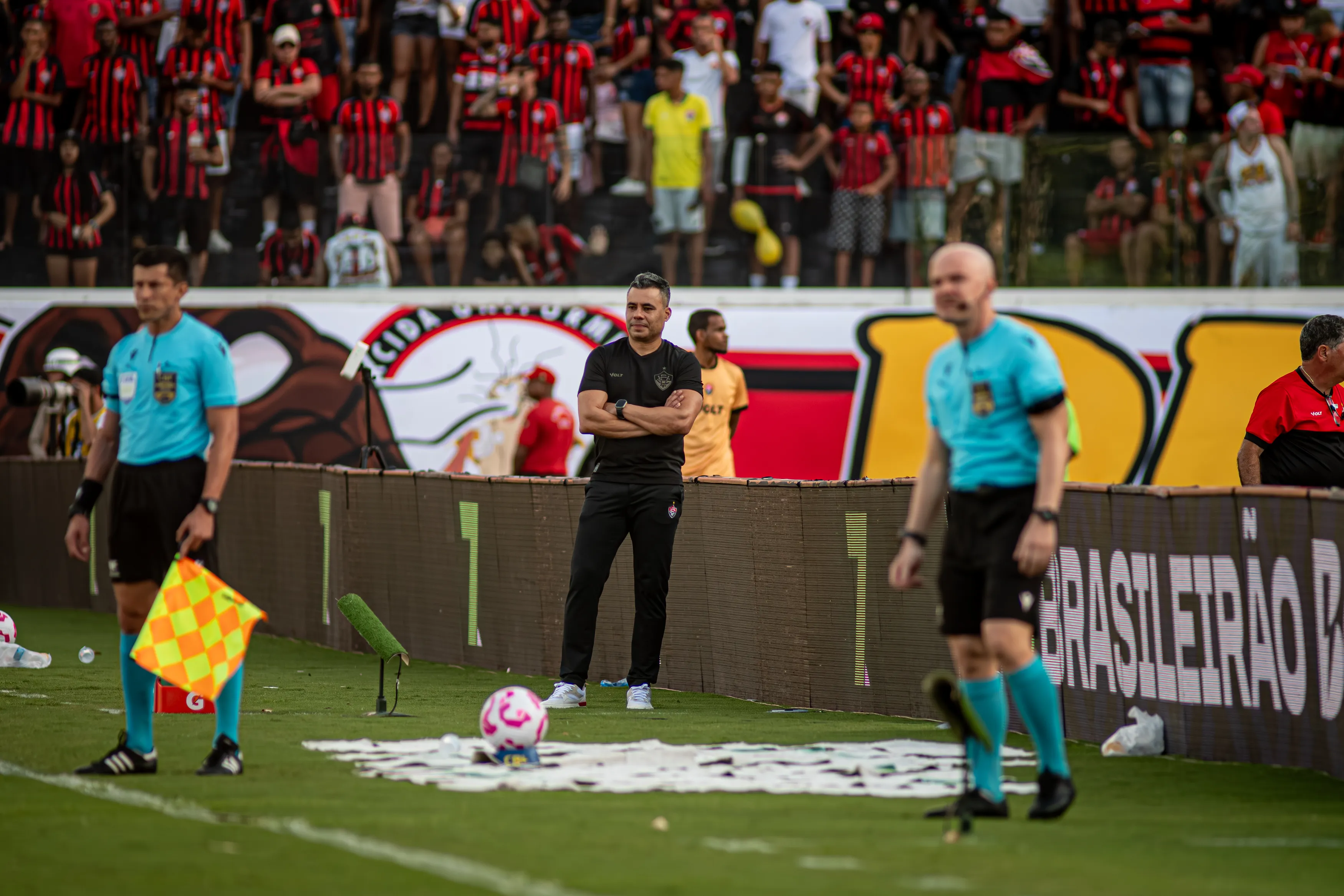 Jair Ventura, técnico do Vitória