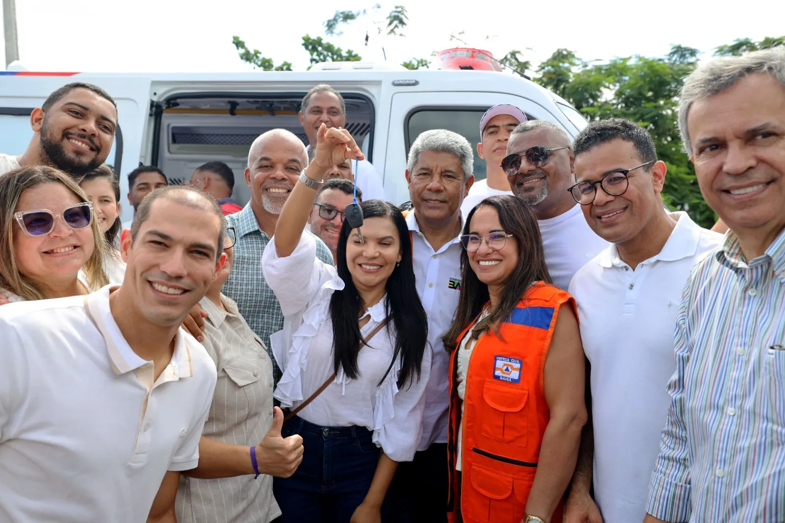 Governador fez entregas