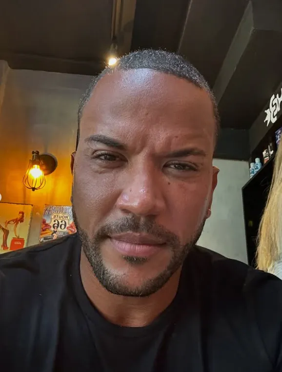 Influenciador João Neto, conhecido como Jotaenni,