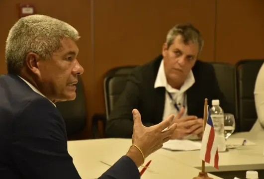Governador durante entrevista coletiva ao Grupo A TARDE