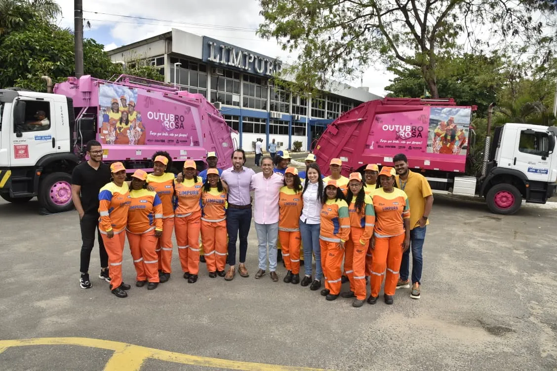Imagem ilustrativa da imagem Limpurb põe nas ruas caminhões do Outubro Rosa