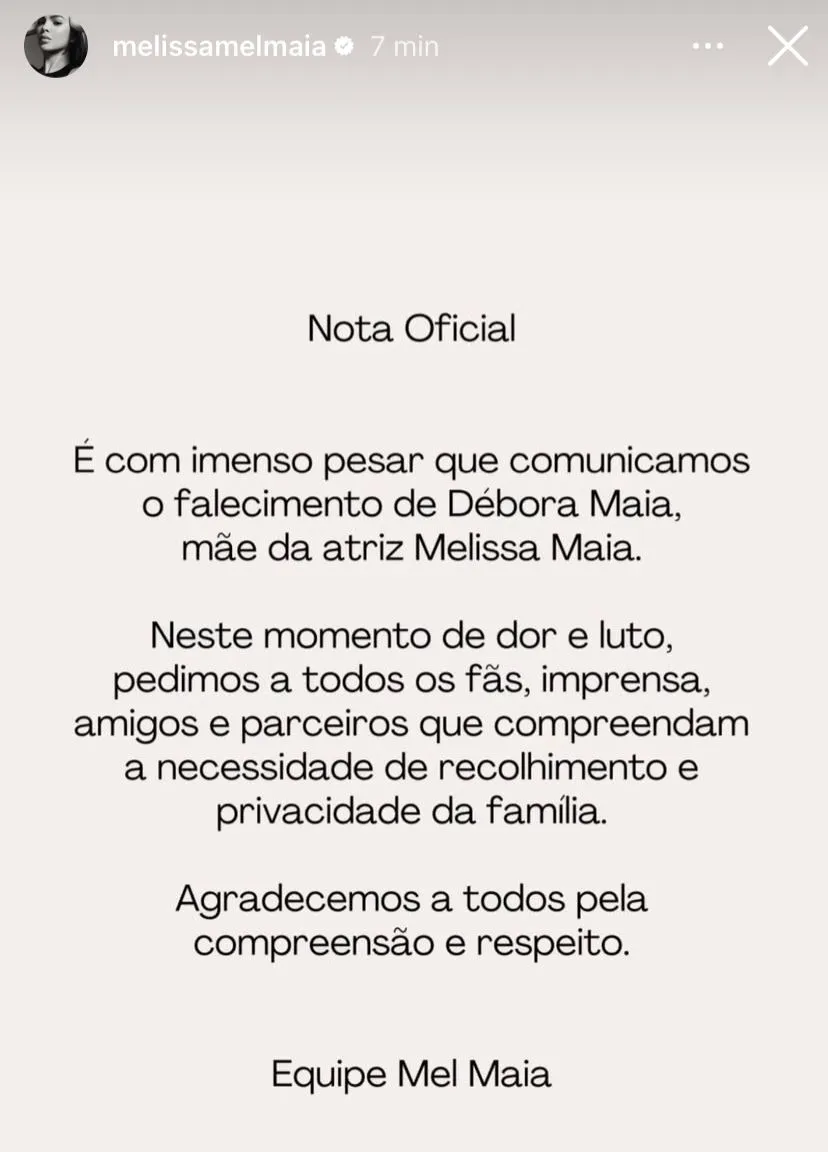 Equipe de assessoria da atriz através do Instagram