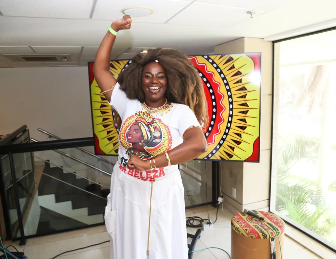 Camila Silva, de 34 anos