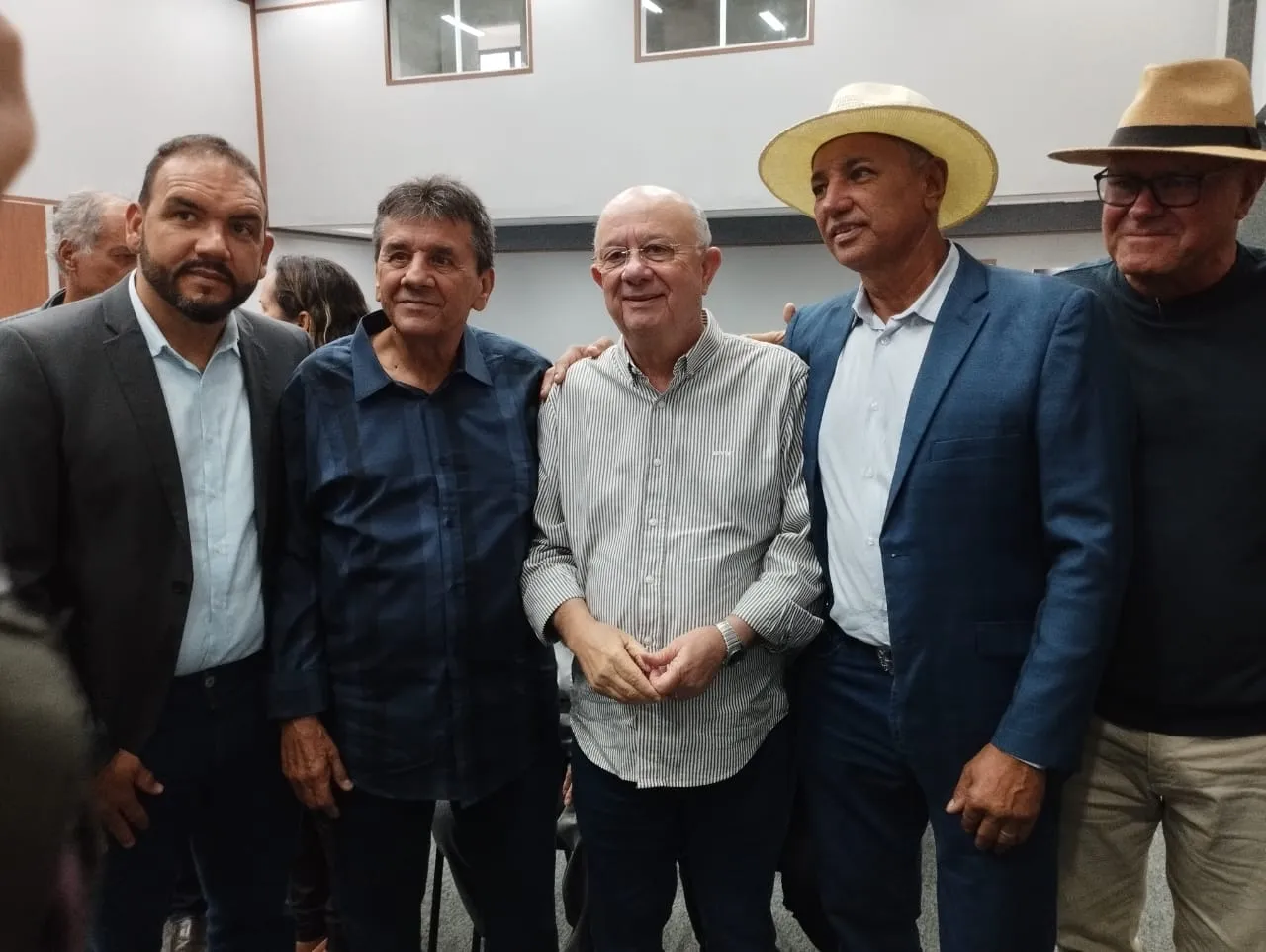 Prefeitos participaram do evento