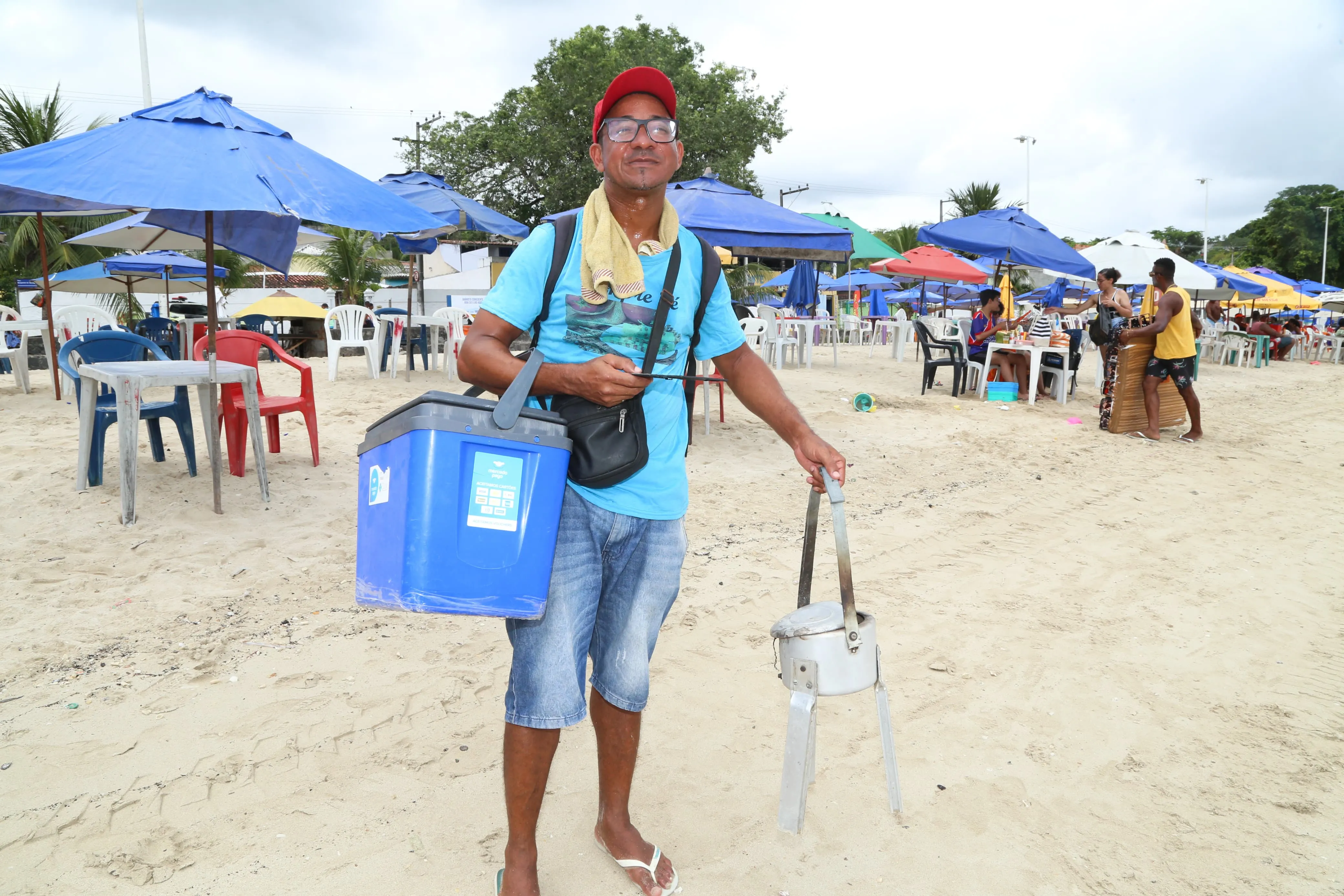 Cabelo vende queijo nas praias há 20 anos