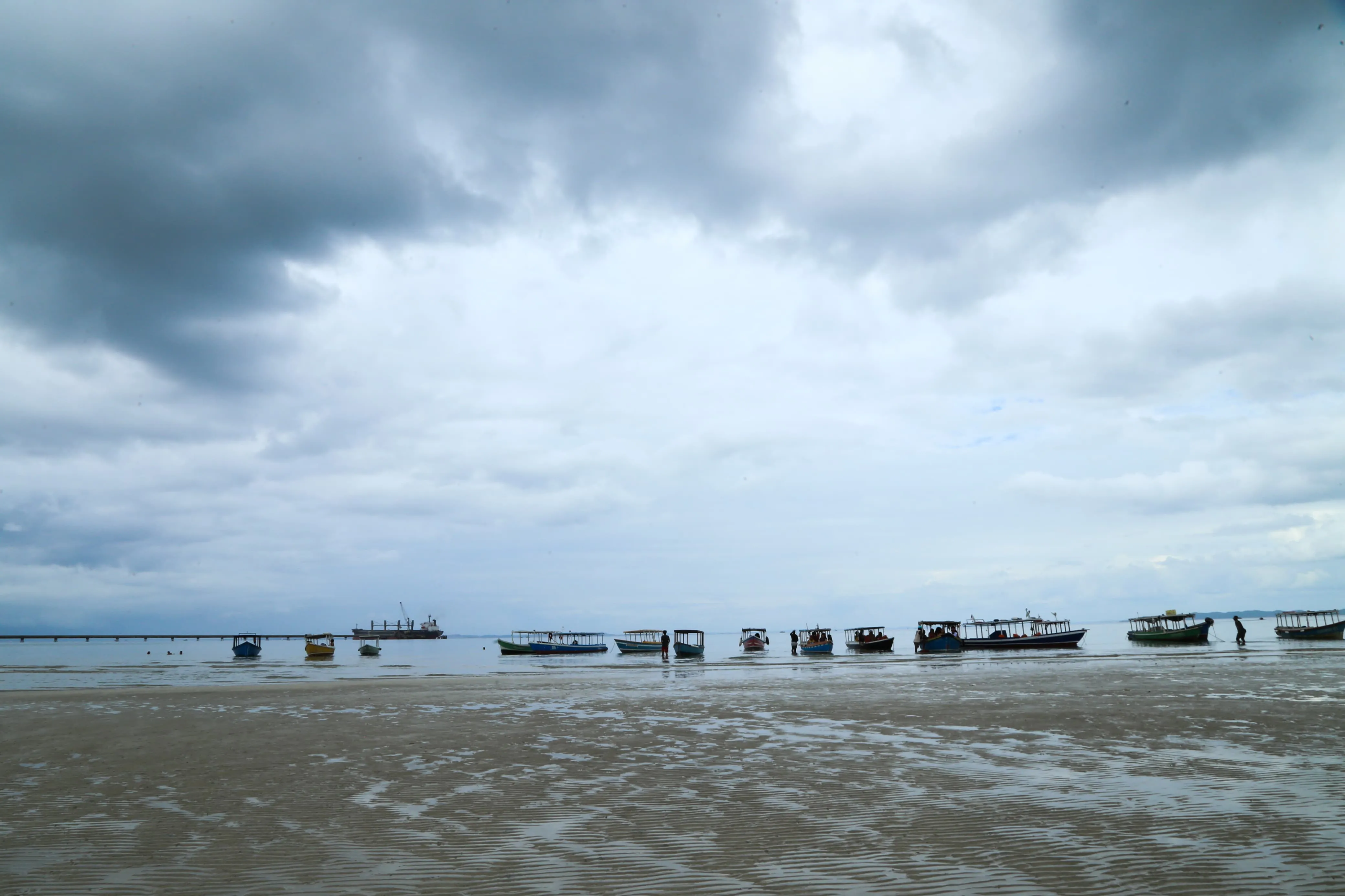 Verão começou chuvoso em Salvador