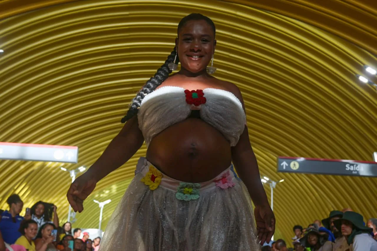 Imagem ilustrativa da imagem Metrô Bahia realiza Desfile de Moda Sustentável no Bairro da Paz