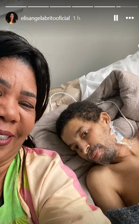 Elisângela Brito e o familiar no hospital
