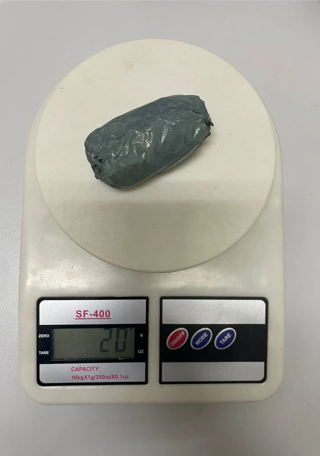 Imagem ilustrativa da imagem Mulher entoca maconha nas partes íntimas e é flagrada em presídio