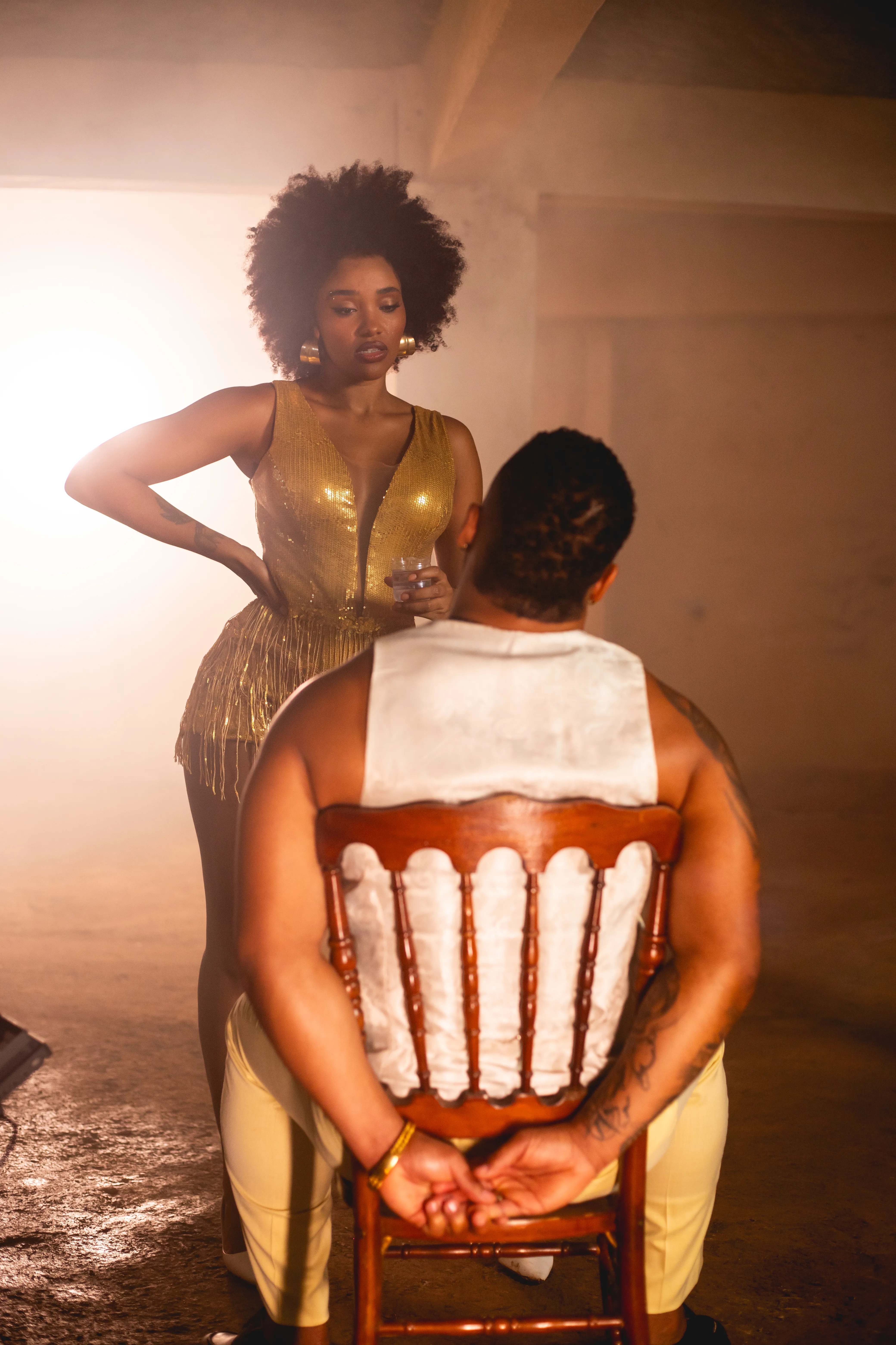 Cantor Lupão e a modelo Thamires Nogueira