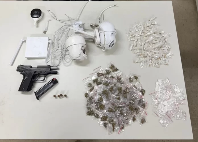 Material apreendido com Neguinho