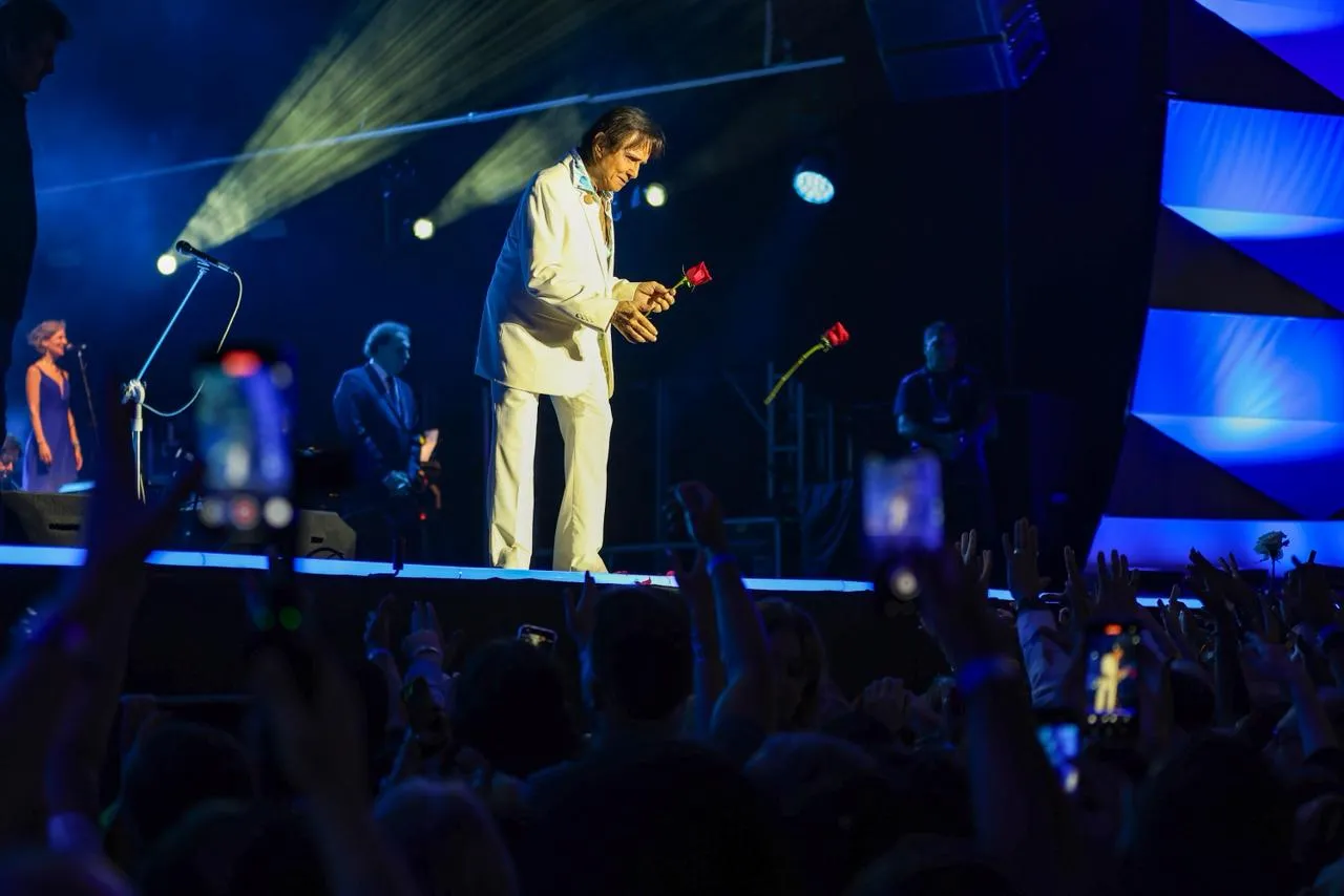 Imagem ilustrativa da imagem Noite memorável! Veja imagens do show de Roberto Carlos em Salvador