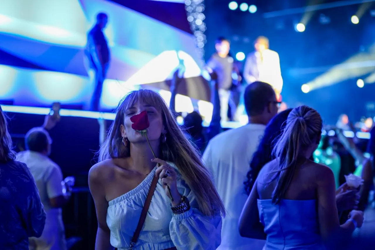 Imagem ilustrativa da imagem Noite memorável! Veja imagens do show de Roberto Carlos em Salvador