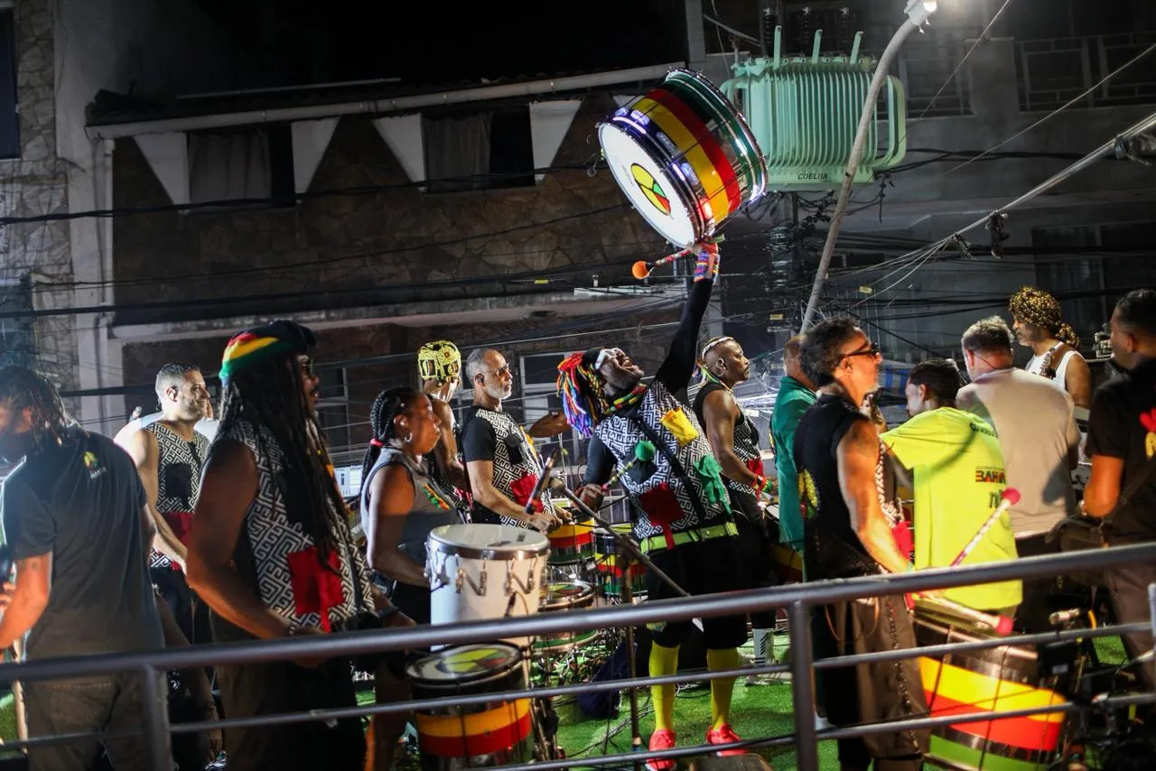 Banda Olodum se apresentou no bairro