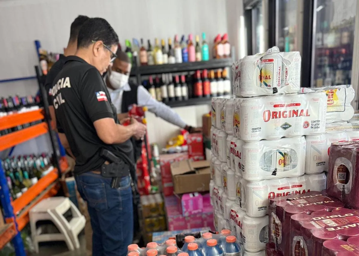 Três estabelecimento passaram pelo pente fino nesta terça-feira (7)