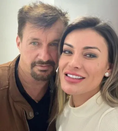 Carlos afirmou que é um homem adulto e consciente