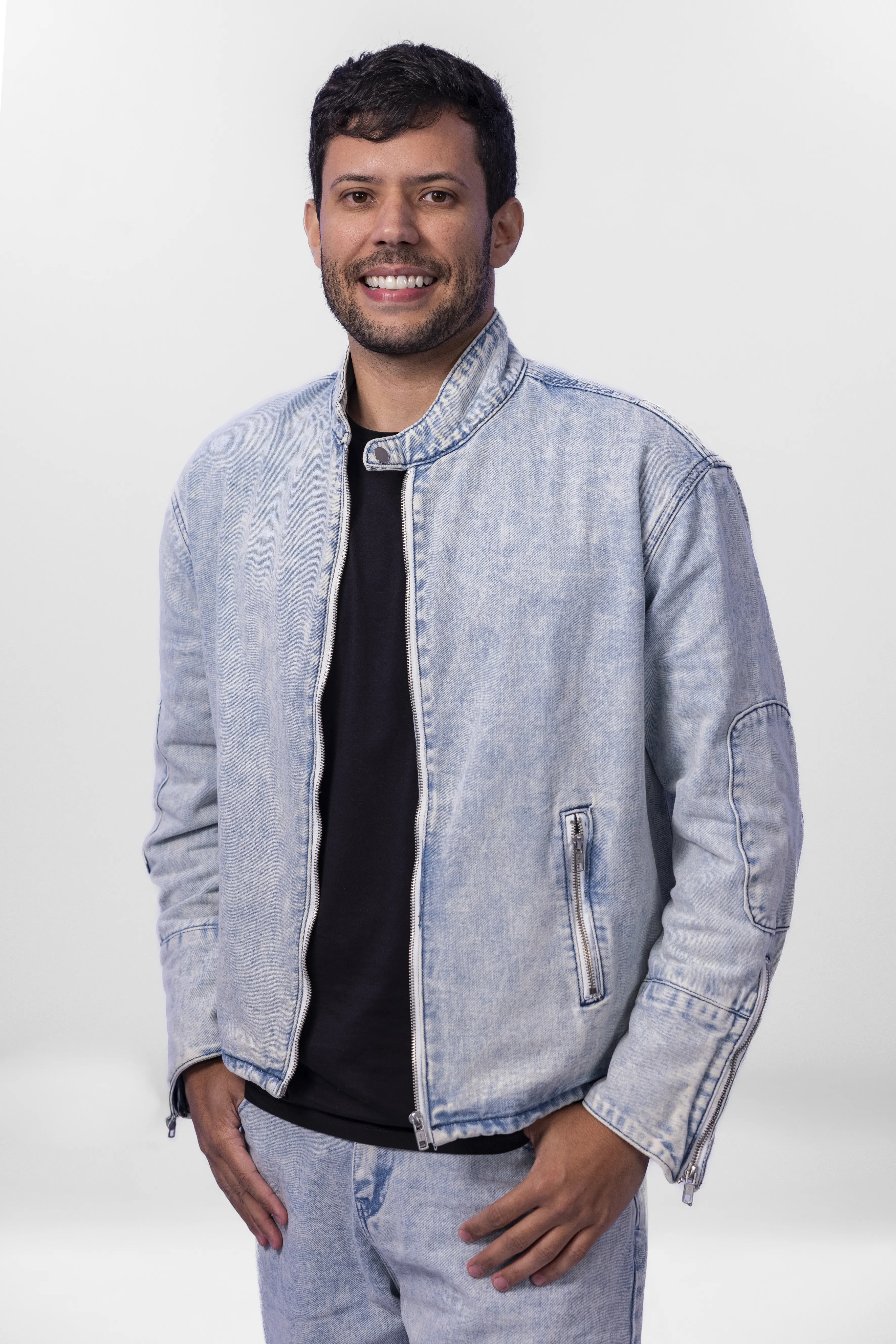 Marcel estava na Casa de vidro do sudeste