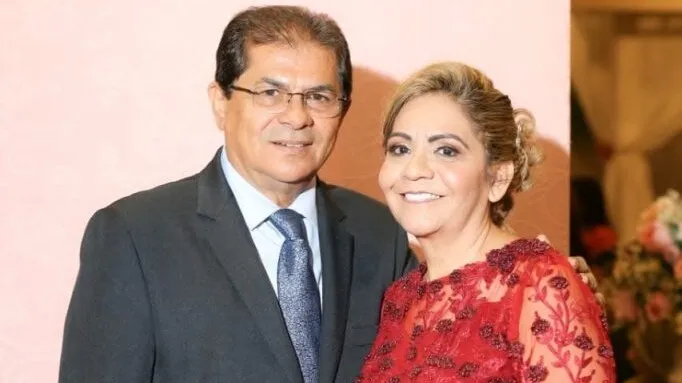 Missionária descobriu que era traída pelo pastor Sales depois de contratar detetive