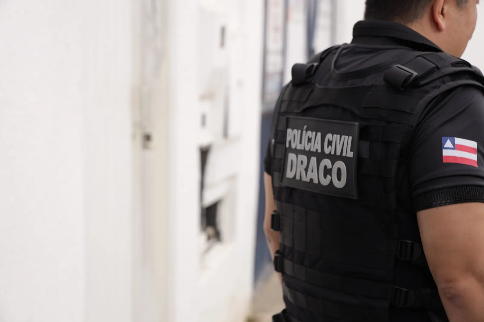 Polícia prendeu o homem em flagrante