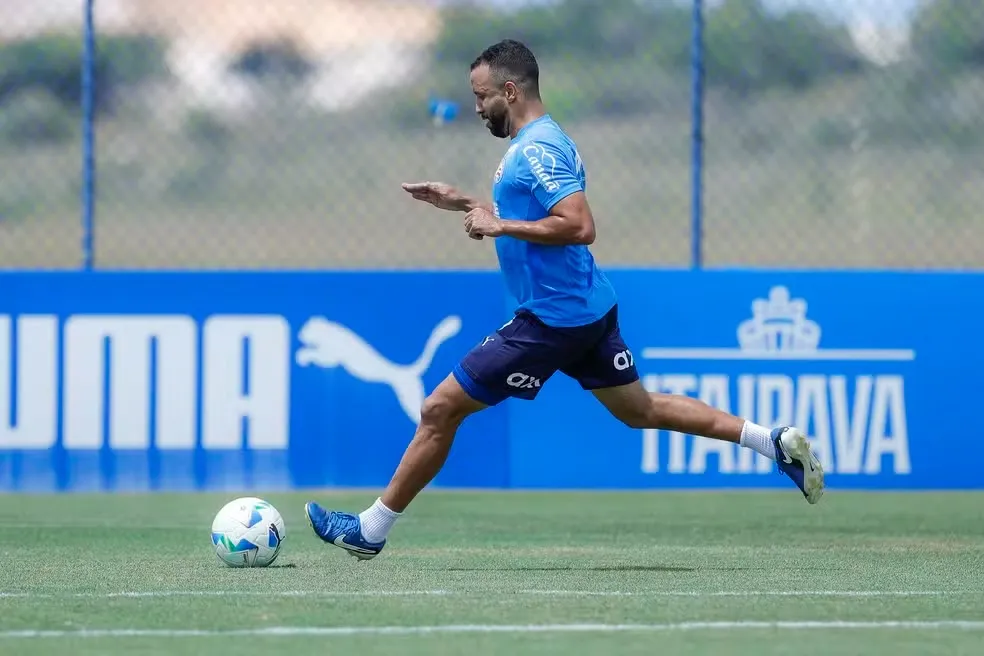 Caio Alexandre em treino na Cidade Tricolor