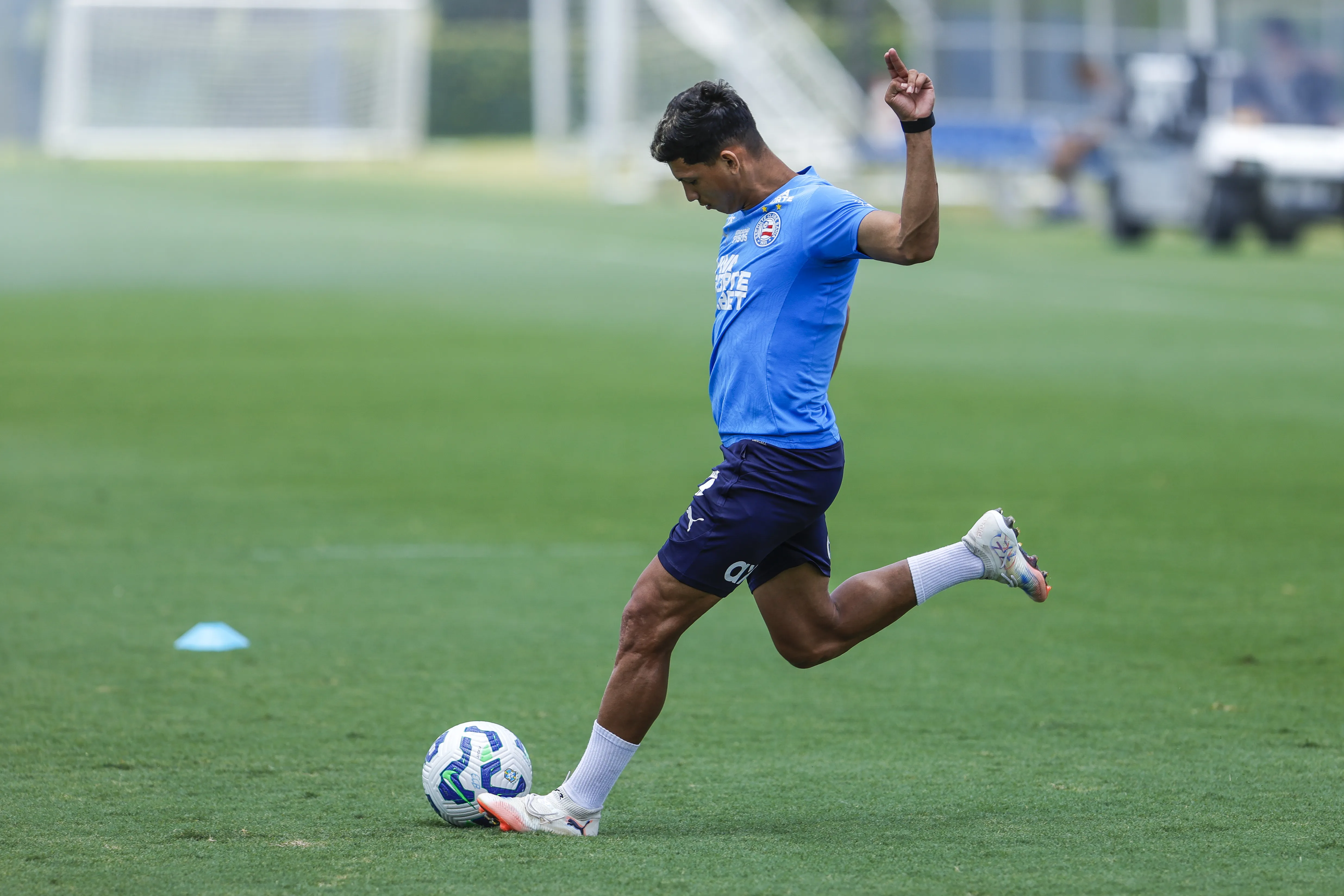 Erick Pulga tem oito gols e oito assistências pelo Tricolor na temporada