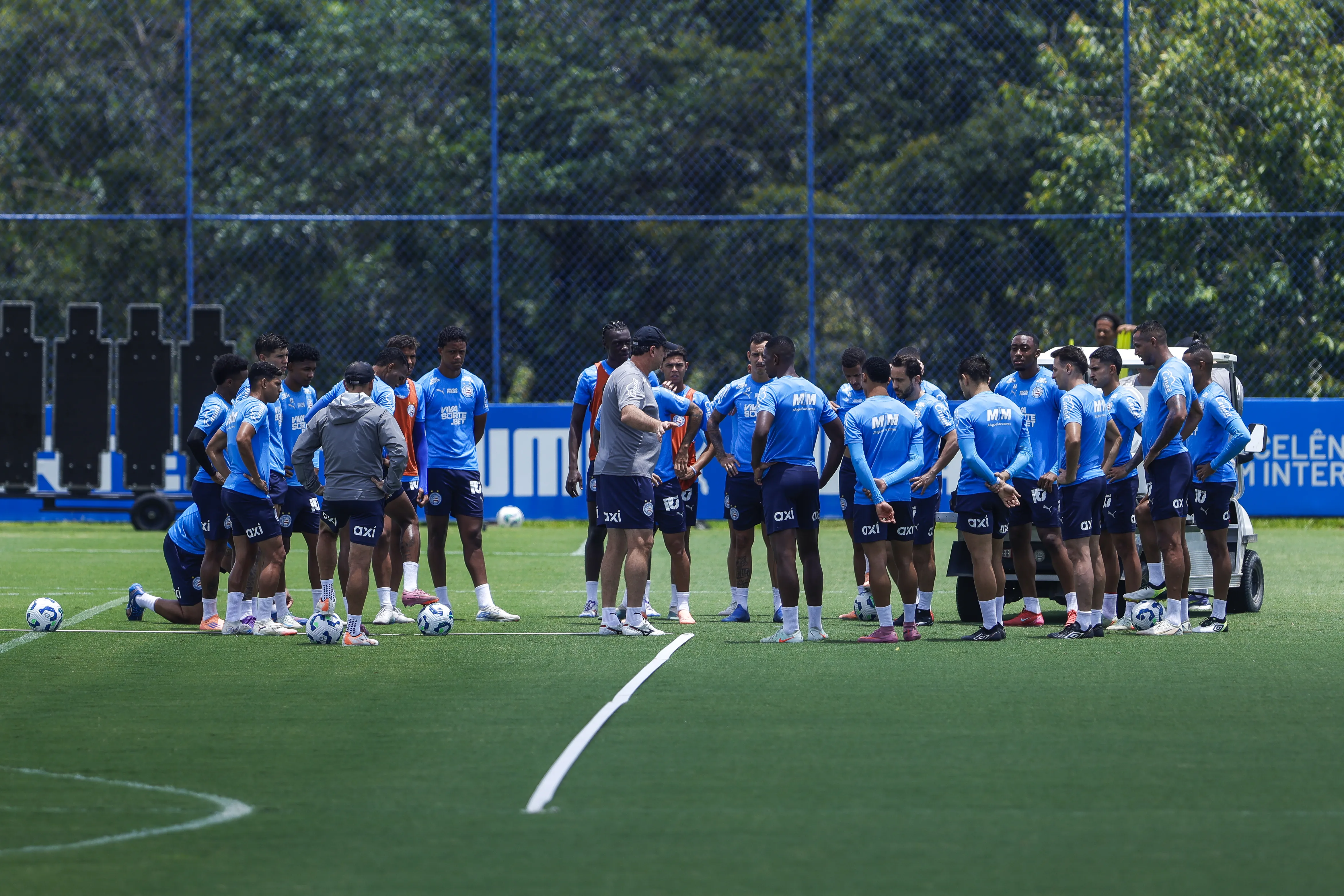 Bahia joga contra o RB Bragantino, pelo Brasileirão