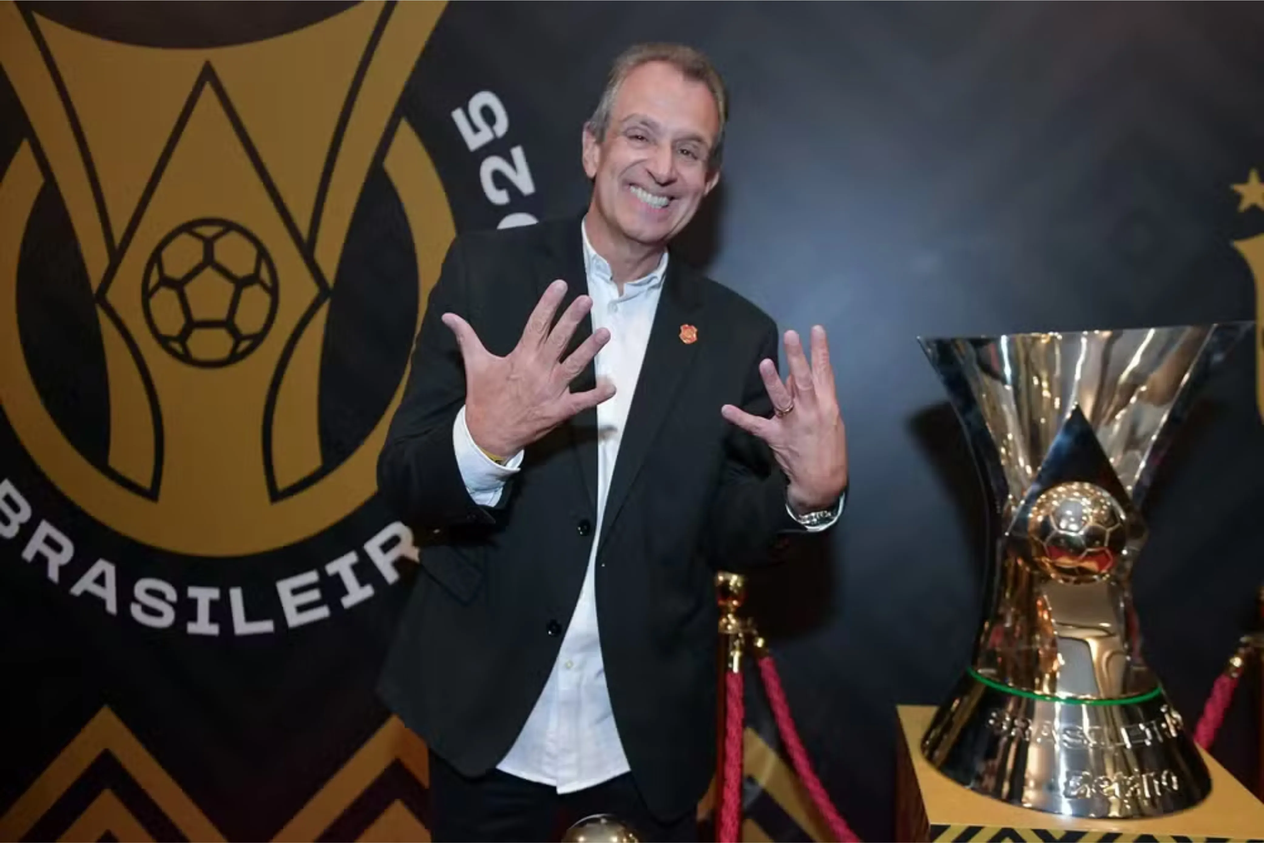 Dirigente 'tira onda' com força financeira do time carioca