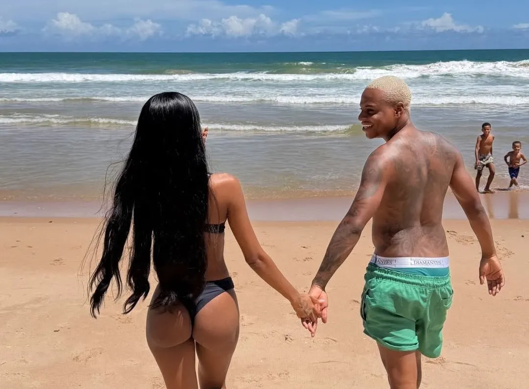 Laís chamou Ericson de "meu best"