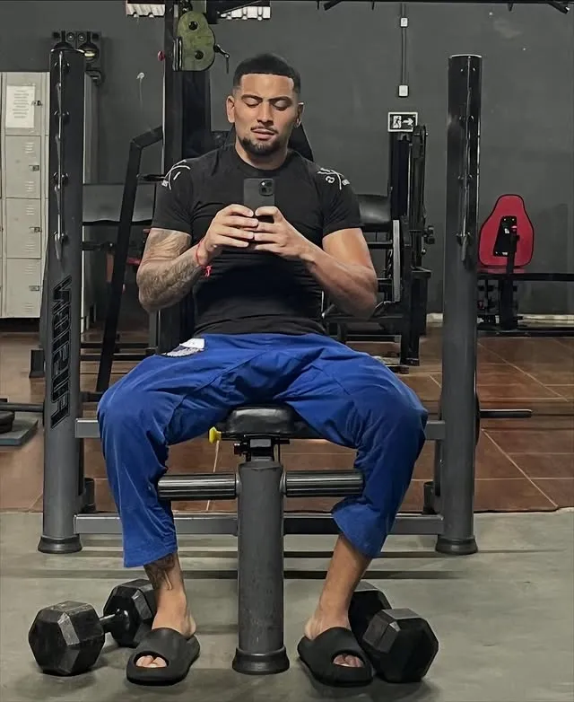 Zagueiro João Cubas