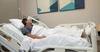 Imagem ilustrativa da imagem Após almoço em família, cantor Leonardo vai parar em hospital; entenda