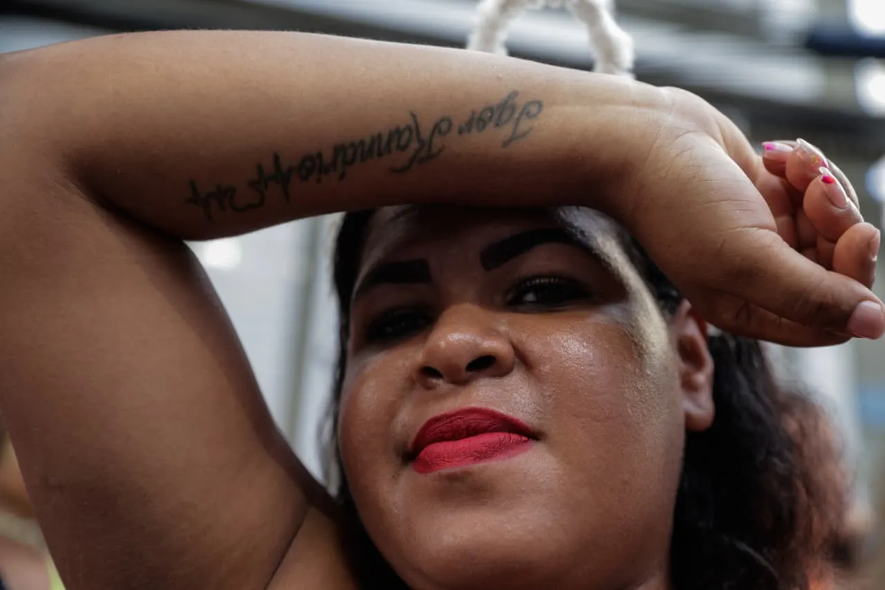 Imagem ilustrativa da imagem É Kannário ou não é? Veja imagens da pipoca do Pássaro no Campo Grande