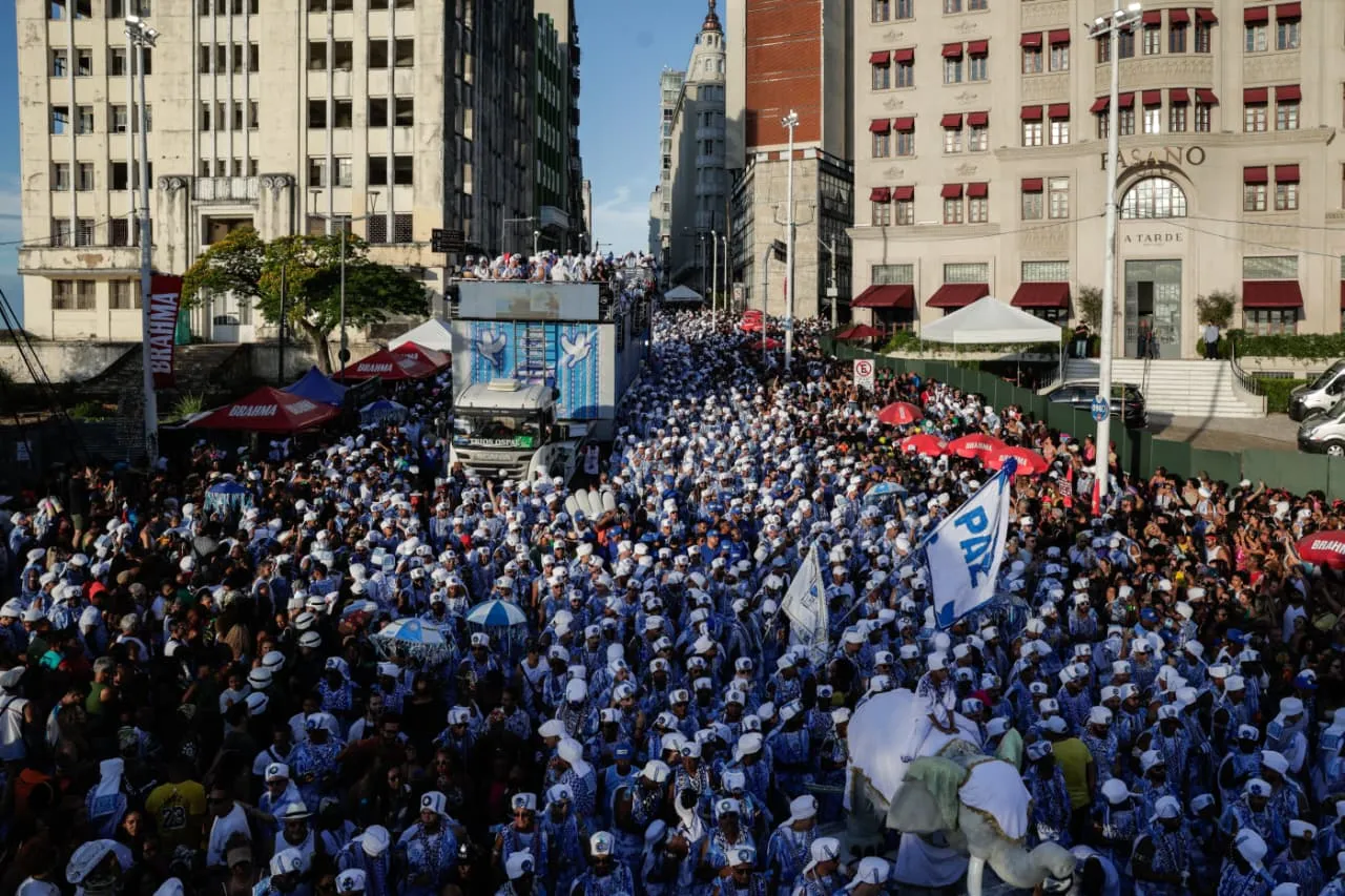 Desfile deste ano trouxe o tema "Nos caminhos da Comunicação para a Paz"