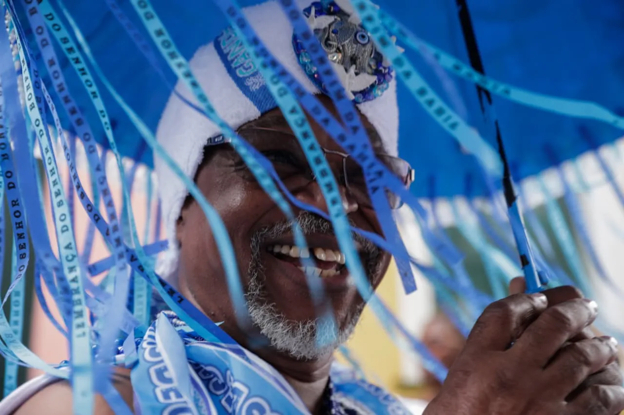 Imagem ilustrativa da imagem Pelô ferveu! Veja cliques da saída dos Filhos de Gandhy