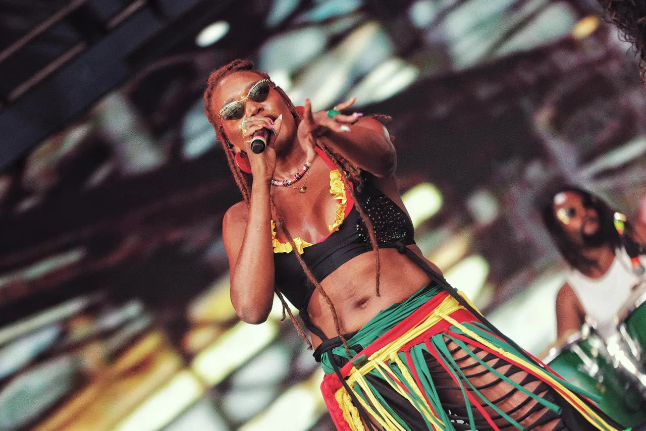 Shows de diversos artistas juntou uma galera no Centro