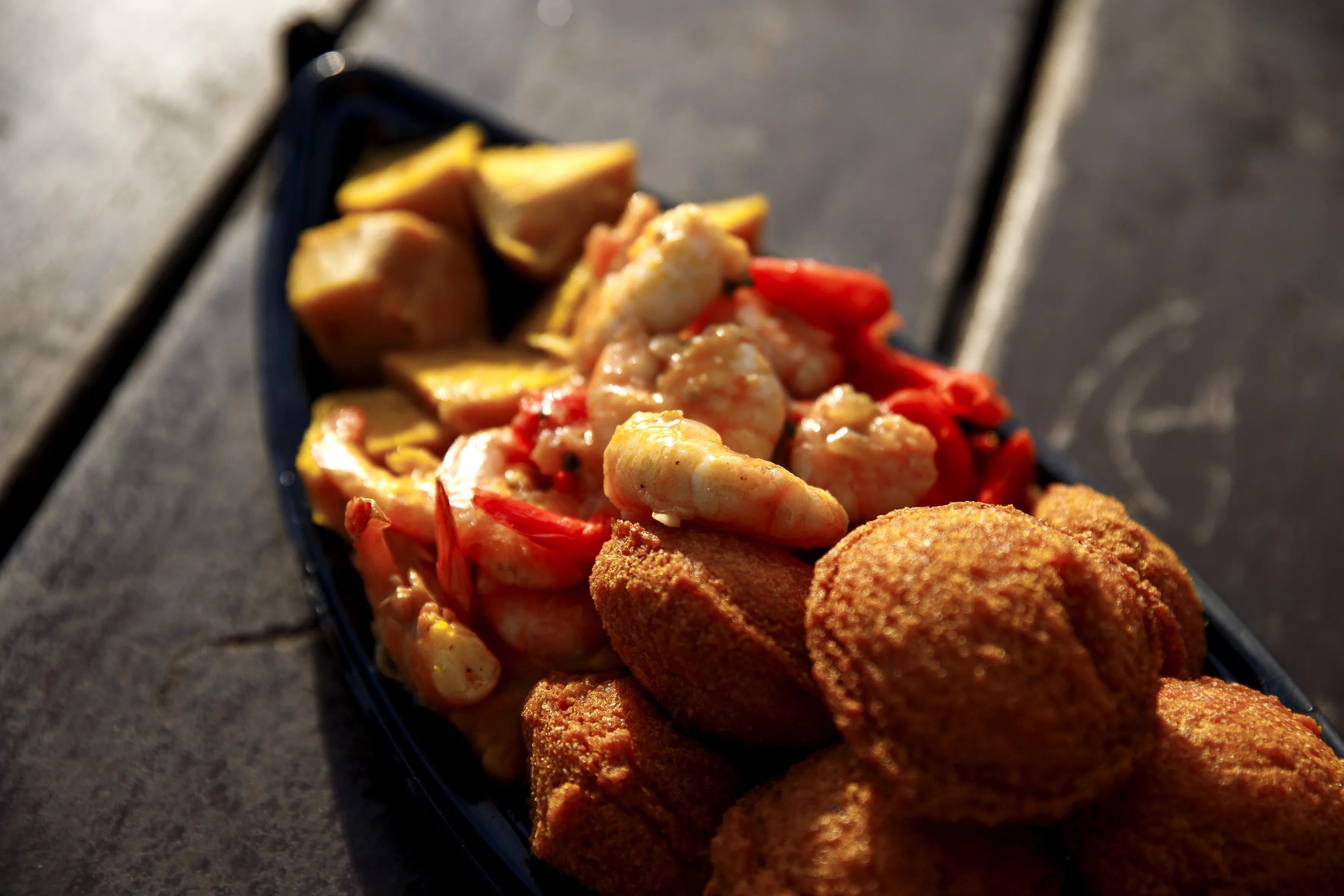 Comida baiana faz sucesso em Salvador ao longo de muitas gerações