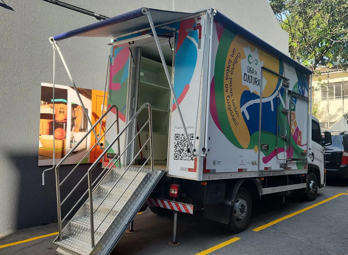 Caminhão literário