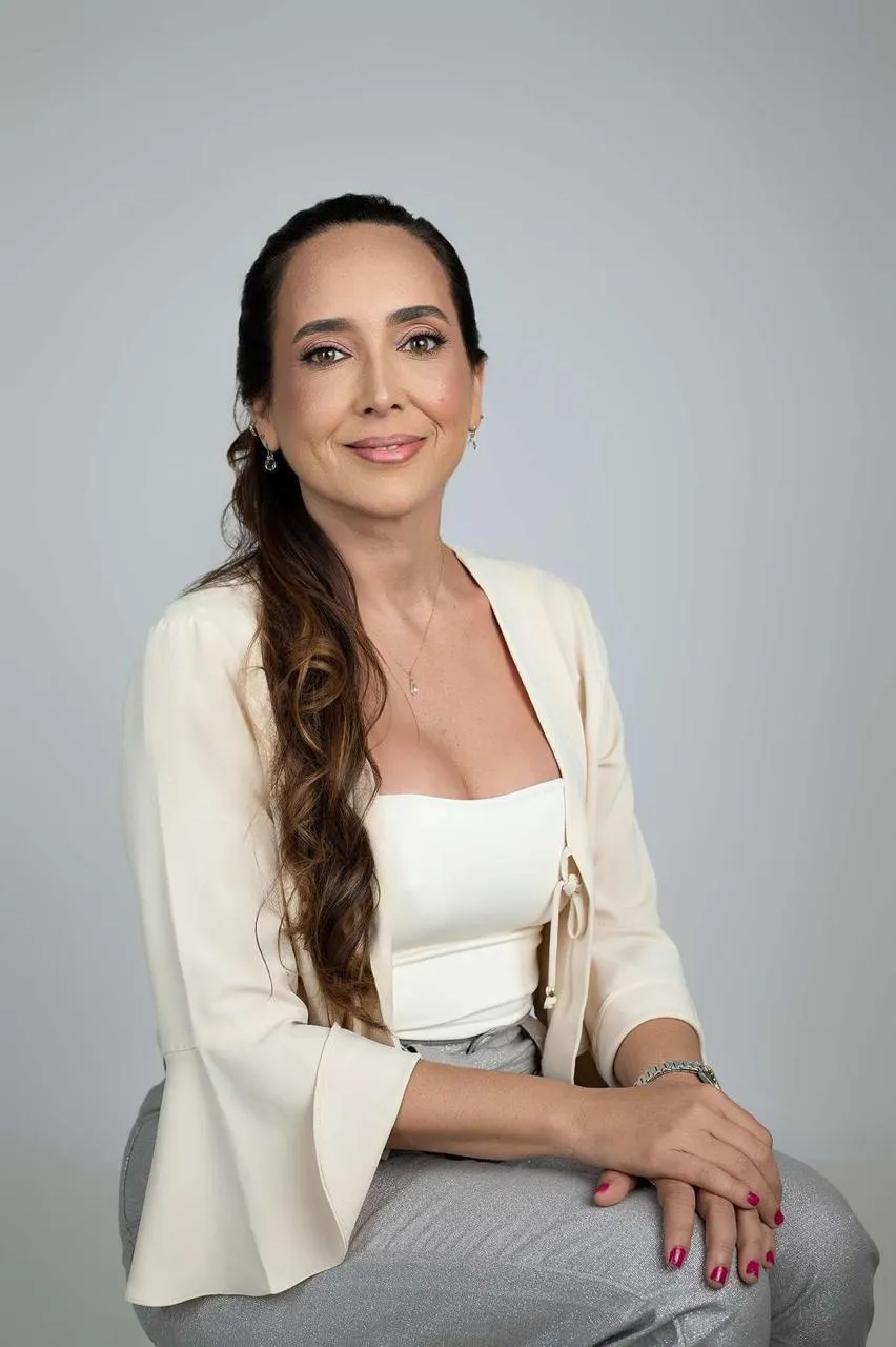 Terapeuta transpessoal sistêmica, Marcela Santana