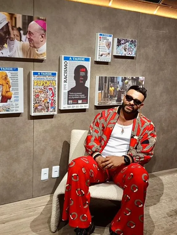 Cantor Júnior Luzz em entrevista ao MASSA!