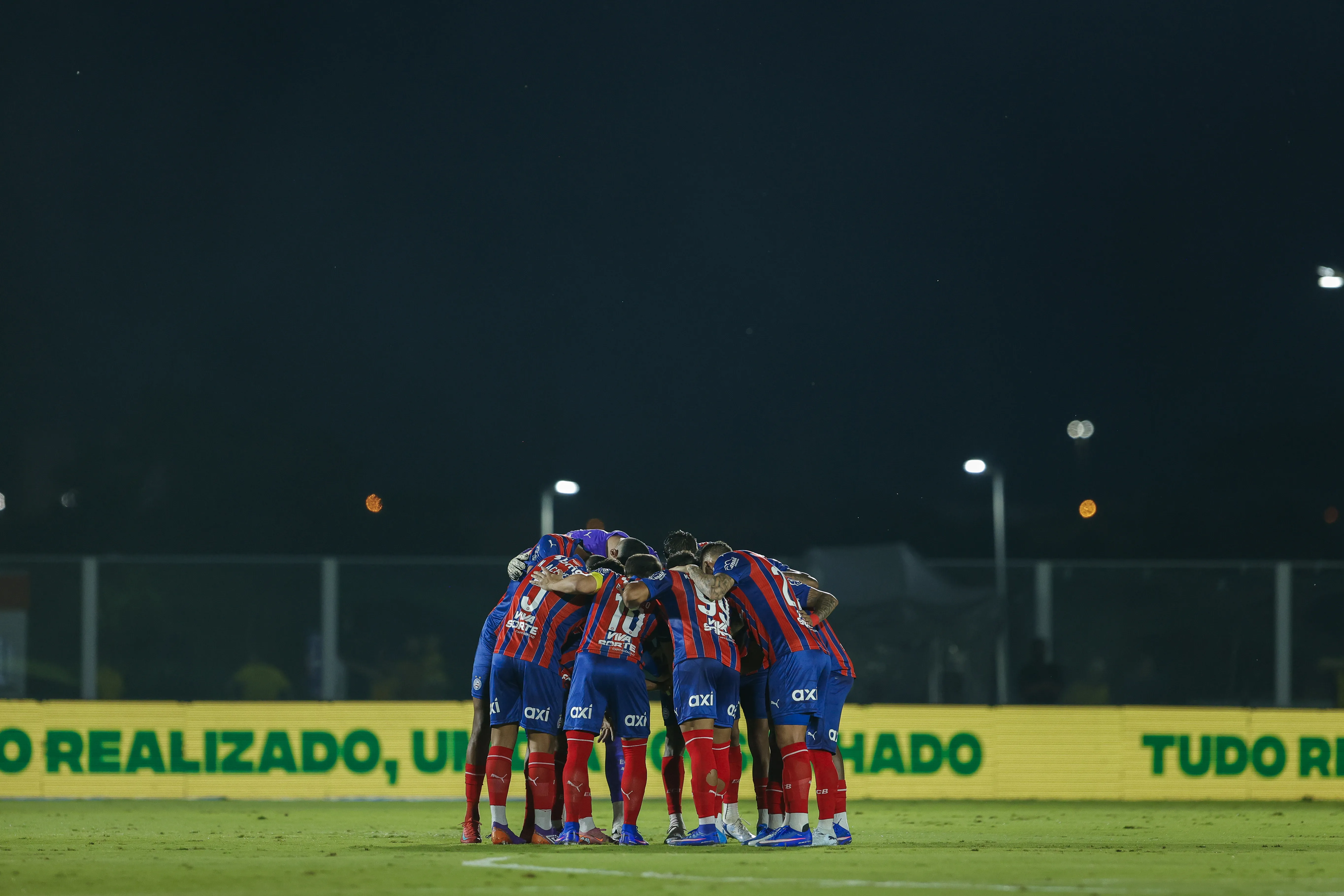 Bahia enfrenta o Flamengo no domingo (19)
