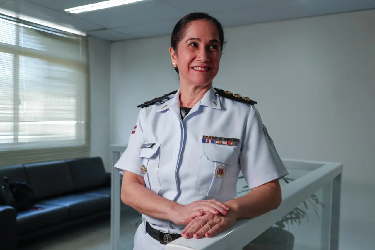 Ela está há mais de 30 anos na PM