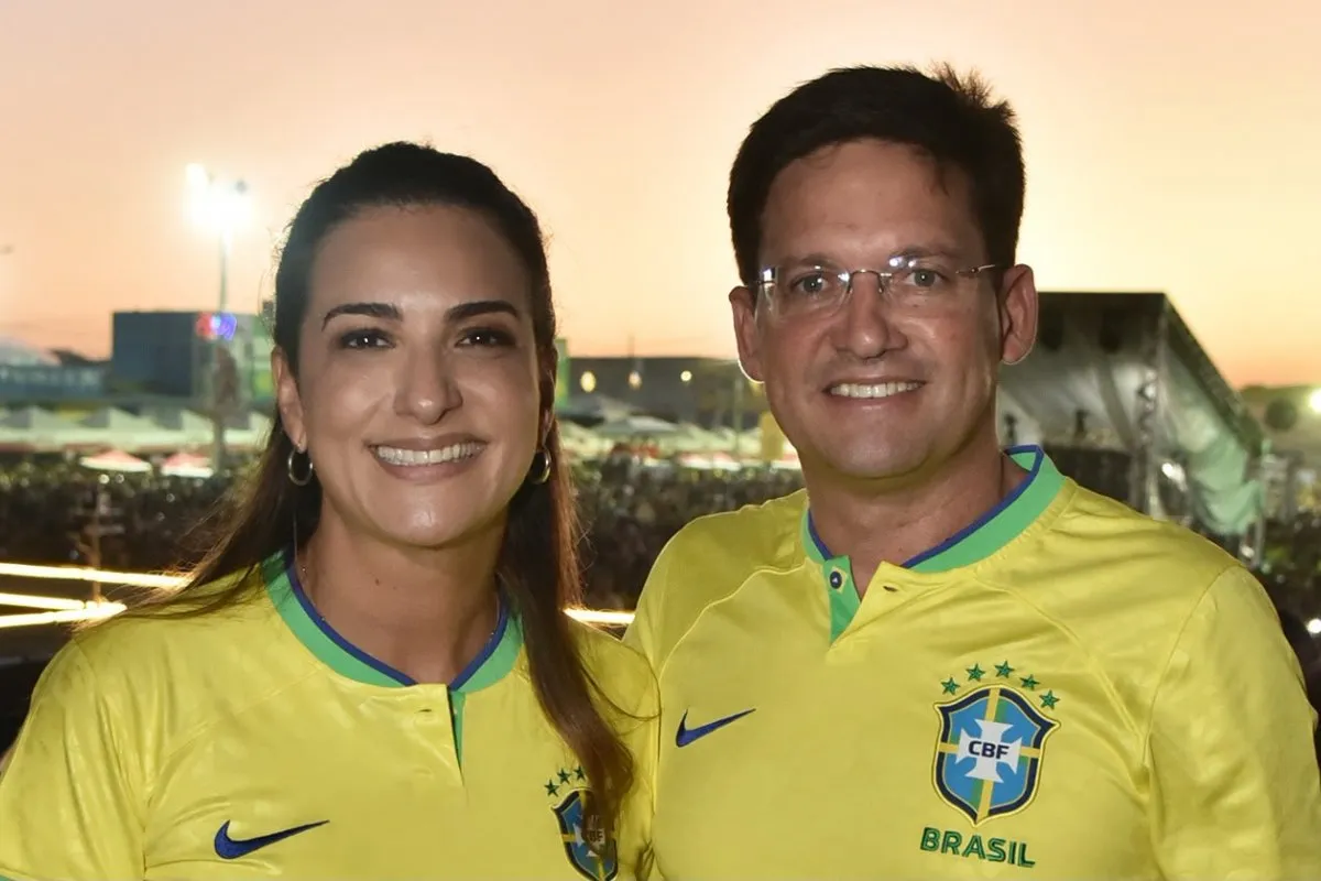 Roberta e João são casados