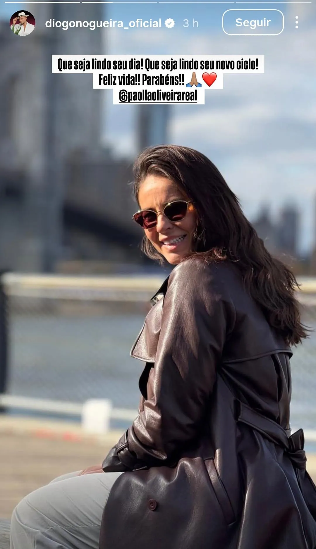 Imagem ilustrativa da imagem Diogo Nogueira faz homenagem para Paolla Oliveira em rede social