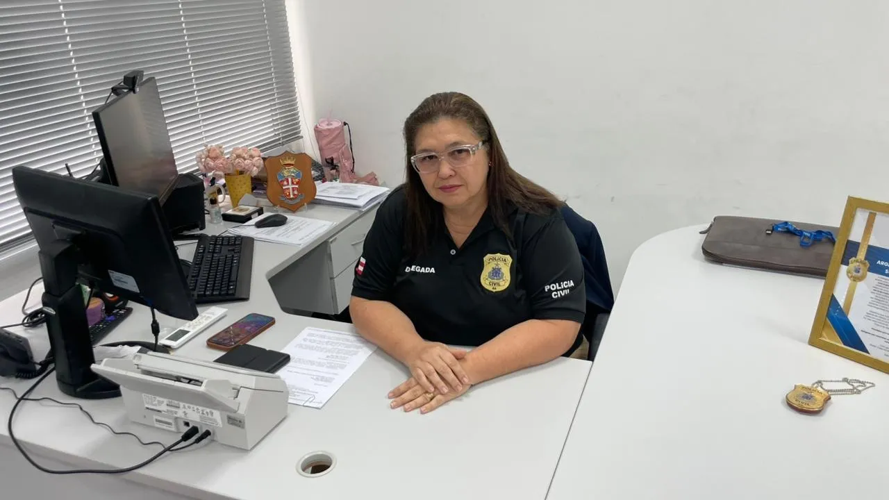 Delegada da Delegacia Especializada de Atendimento à Mulher (DEAM), integrada à Casa da Mulher Brasileira, em Salvador, Argimária Soares