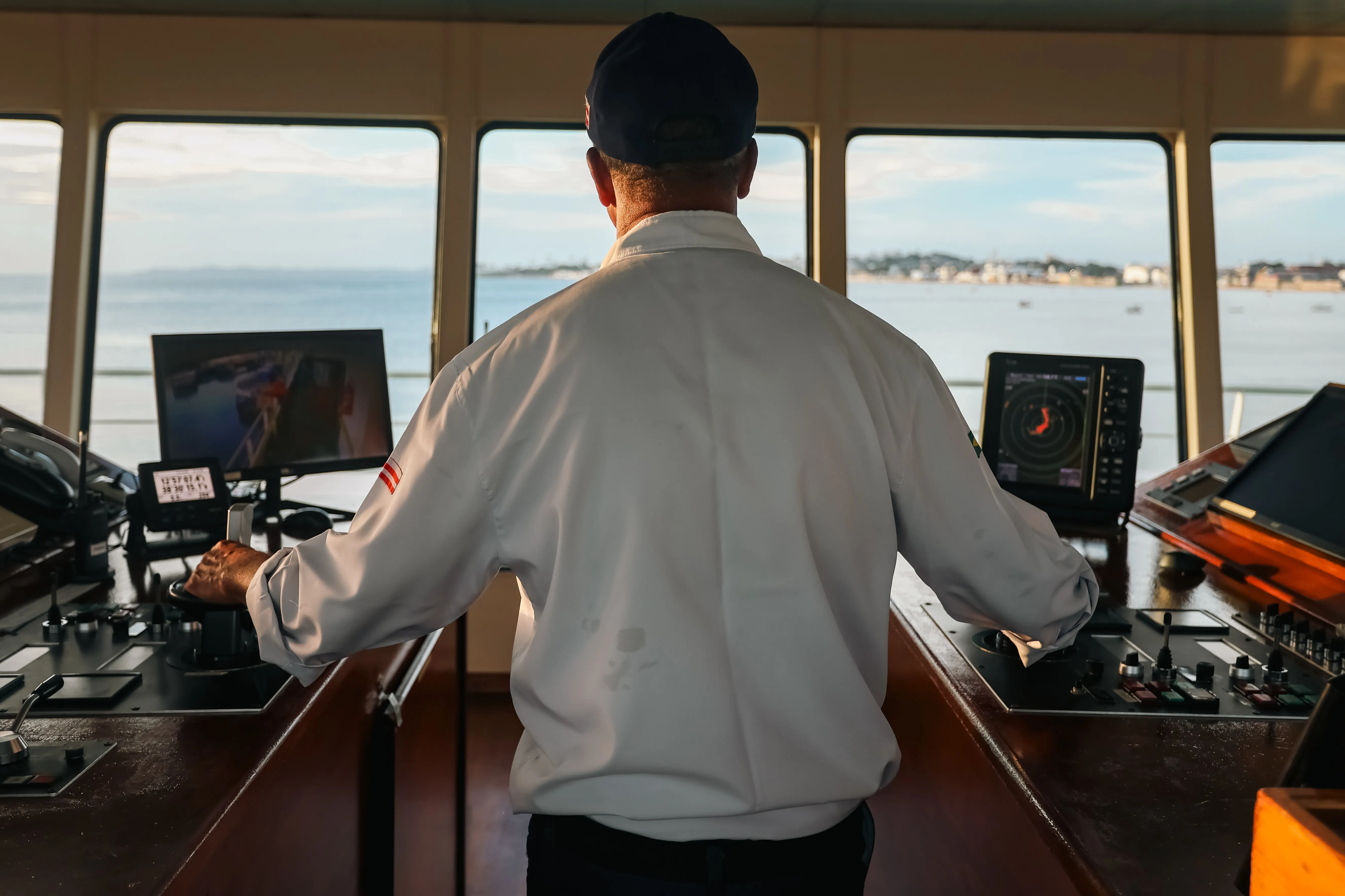 Lourival de Almeida, 66 anos