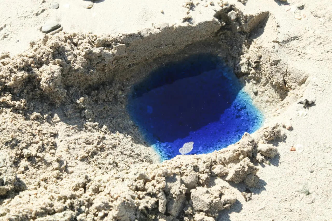 Água da praia está contaminada por causa de produtos químicos