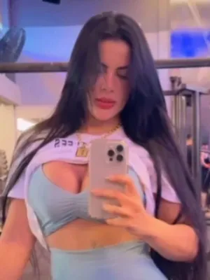 Fabíola Alves Sales, 34 anos