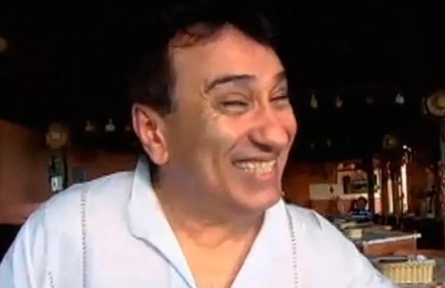 Cantor Sandro Becker foi preso por dívida de pensão alimentíci