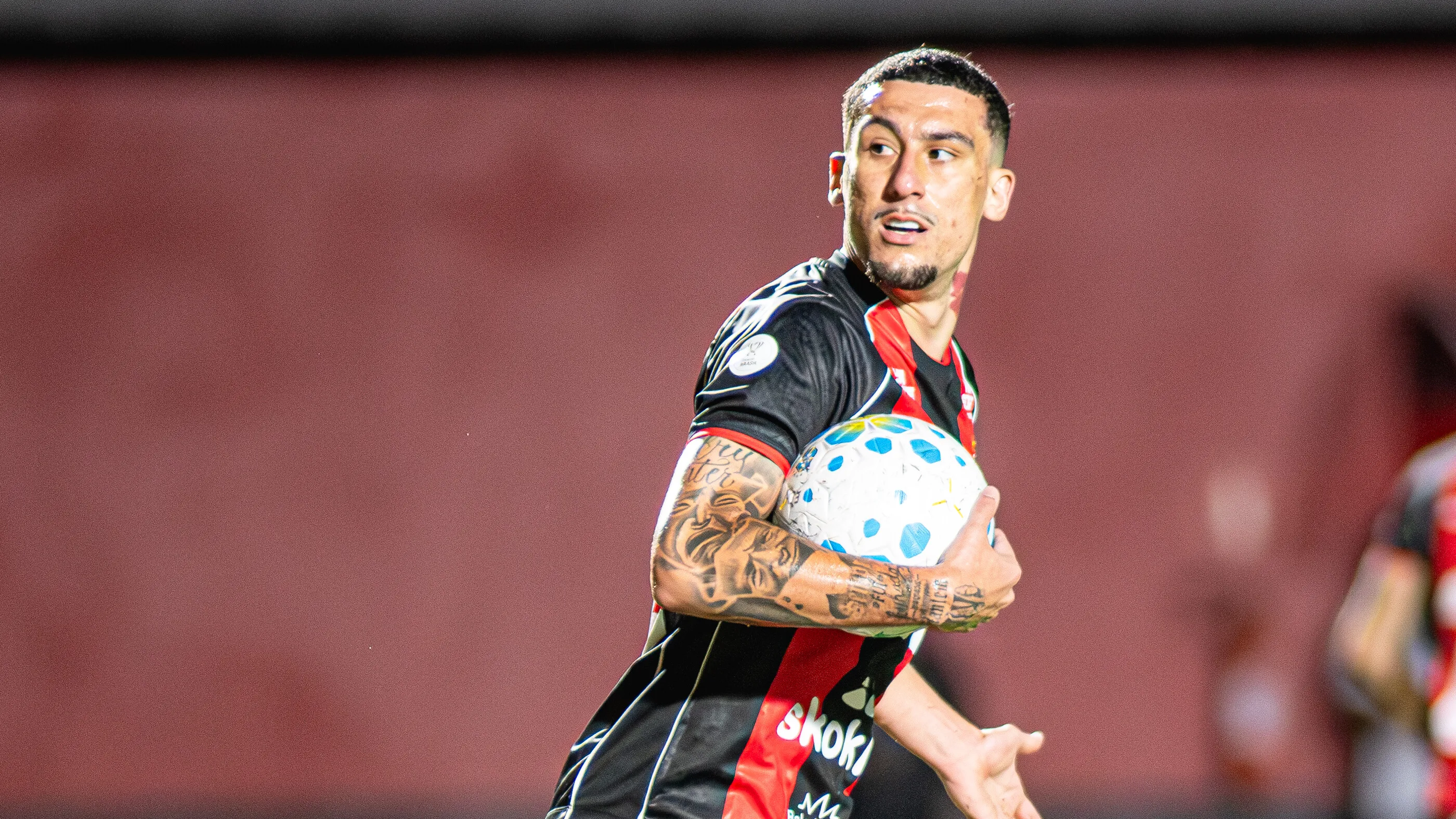 Baralhas venceu 18 dos 34 jogos que disputou pelo Vitória este ano