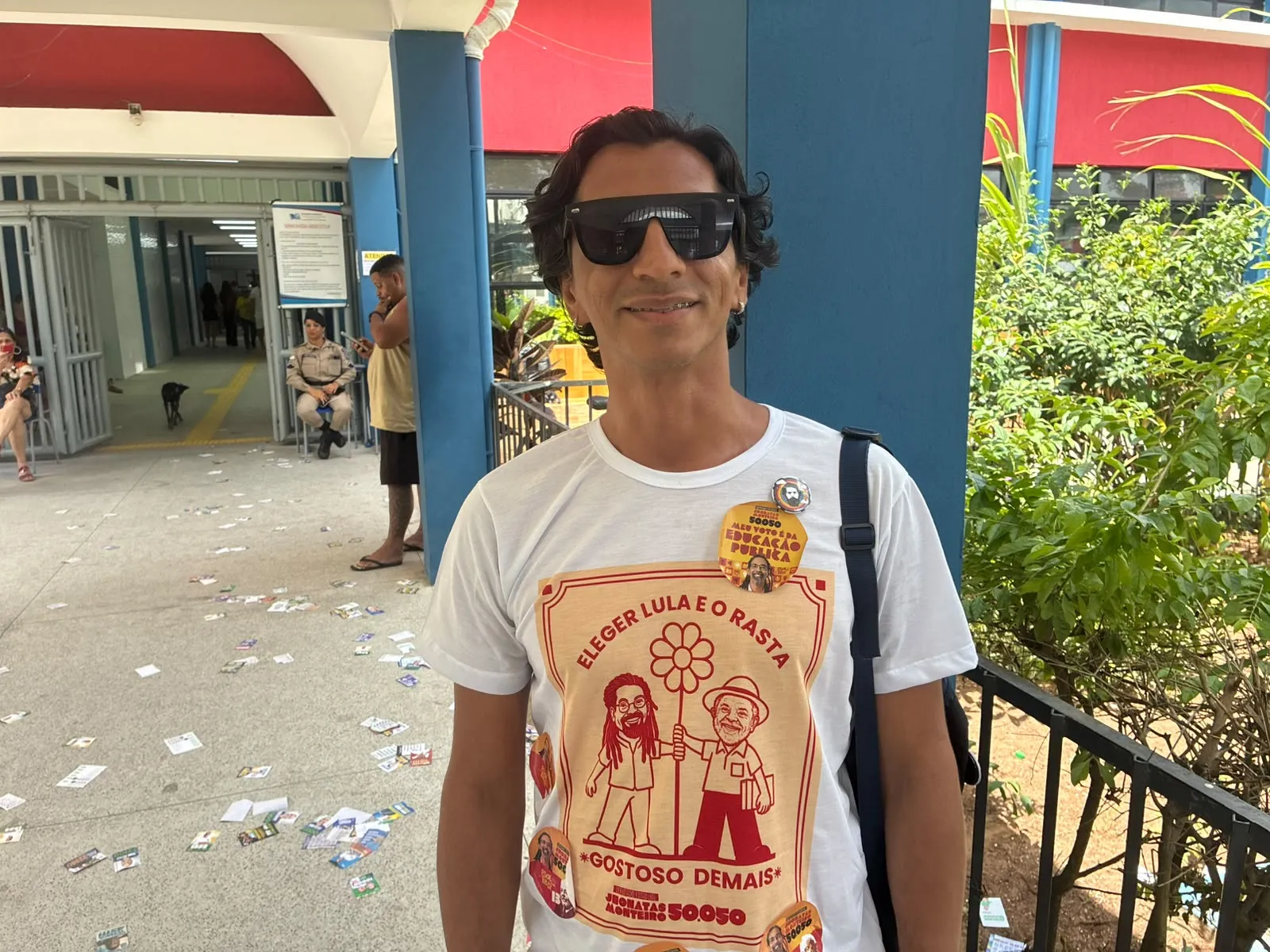 Luciano Nascimento desistiu de esperar o ônibus