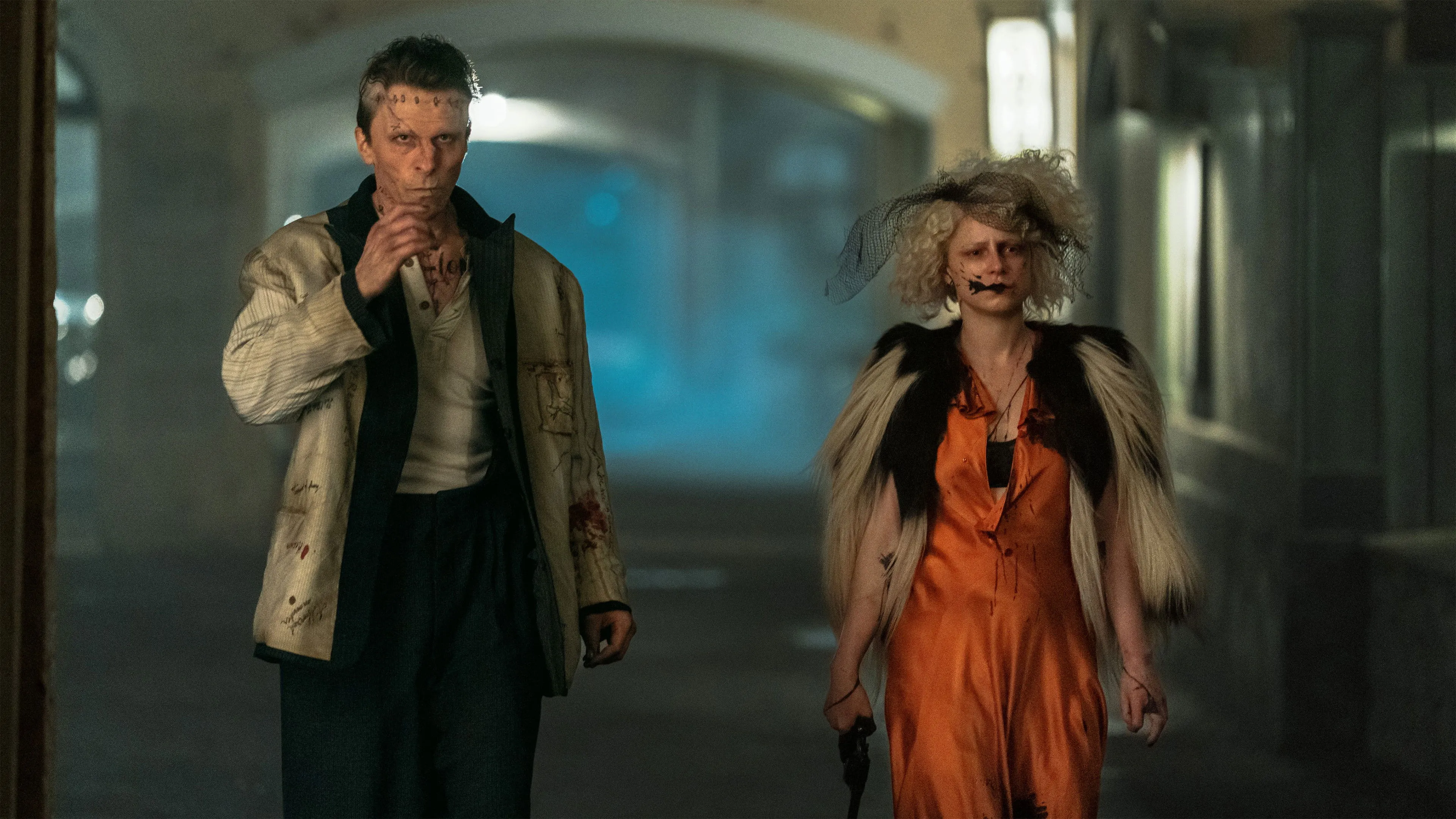 A Noiva! é uma experiência tão bizarra quanto o próprio casal de monstros